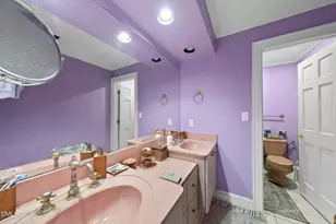 111 Foxridge Rd, Chapel Hill, NC 27514 - Photo 35