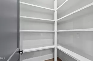 909 Oberlin Rd, Raleigh, NC 27605 - Photo 23