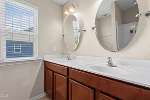 3017 Summerhouse Rd, Cary, NC 27519 - Photo 21