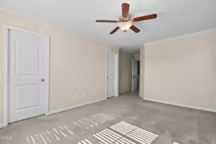 3017 Summerhouse Rd, Cary, NC 27519 - Photo 19