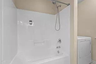 3017 Summerhouse Rd, Cary, NC 27519 - Photo 5