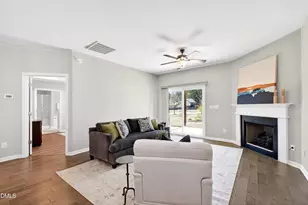 47 Highmeadow Ln, Clayton, NC 27520 - Photo 7