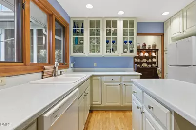 1513 Dellwood Drive, Raleigh, NC 27607 - Photo 17