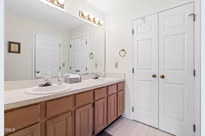 17 Renwick Court, Raleigh, NC 27615 - Photo 7