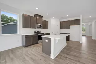 160 Golfview Ave, Benson, NC 27504 - Photo 7