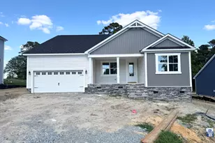 160 Golfview Ave, Benson, NC 27504 - Photo 1