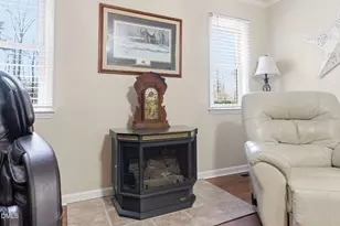 2045 Twin Acres Rd, Clayton, NC 27520 - Photo 5