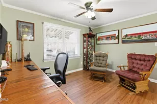 2045 Twin Acres Rd, Clayton, NC 27520 - Photo 17