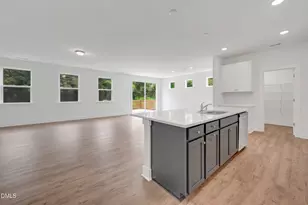 144 Golfview Ave, Benson, NC 27504 - Photo 7