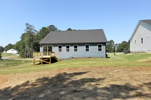 144 Golfview Ave, Benson, NC 27504 - Photo 5