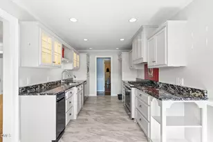 253 Lakeview Dr, Sanford, NC 27332 - Photo 23