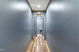 253 Lakeview Dr, Sanford, NC 27332 - Photo 43