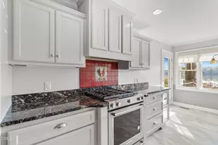 253 Lakeview Dr, Sanford, NC 27332 - Photo 25