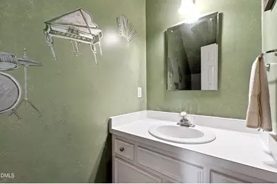 601 Latham Way, Raleigh, NC 27604 - Photo 15