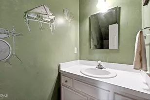 601 Latham Way, Raleigh, NC 27604 - Photo 15