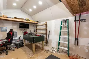 92 Essex Ct W, Sanford, NC 27332 - Photo 35