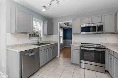 92 Essex Court W, Sanford, NC 27332 - Photo 11