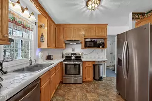 69 Deer Run Ct, Angier, NC 27501 - Photo 11