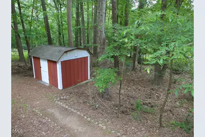 100 Barrington Hill Road, Chapel Hill, NC 27516 - Photo 21