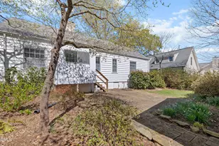 2728 Anderson Dr, Raleigh, NC 27608 - Photo 31