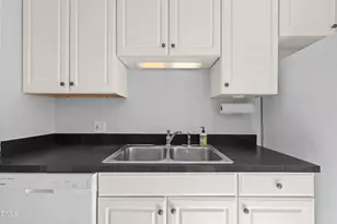 2728 Anderson Dr, Raleigh, NC 27608 - Photo 13