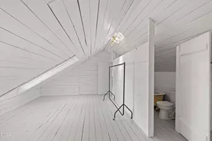 2728 Anderson Dr, Raleigh, NC 27608 - Photo 29