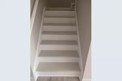 758 Sycamore Springs Drive, Fuquay-Varina, NC 27526 - Photo 21