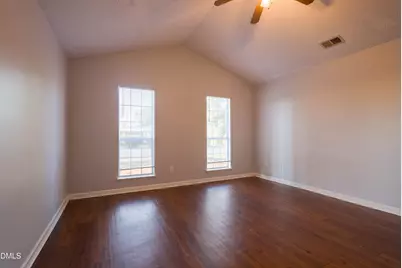 409 Earp Street, Holly Springs, NC 27540 - Photo 5