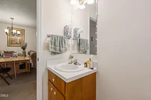 4310 American Dr, Durham, NC 27705 - Photo 37