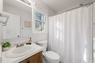 4310 American Dr, Durham, NC 27705 - Photo 19