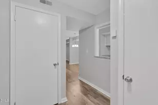 117 Scott Ln, Chapel Hill, NC 27514 - Photo 9