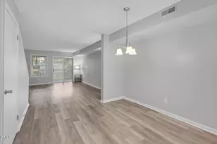 117 Scott Ln, Chapel Hill, NC 27514 - Photo 11