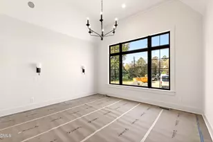 105 Edenburgh Rd, Raleigh, NC 27608 - Photo 15