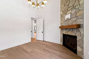 105 Edenburgh Rd, Raleigh, NC 27608 - Photo 15