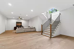 105 Edenburgh Rd, Raleigh, NC 27608 - Photo 33