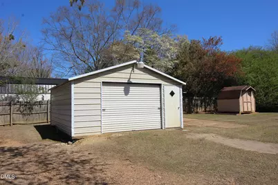 56 Ash Street, Coats, NC 27521 - Photo 11