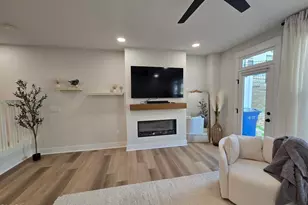 4019 Elk Crk Ln, Raleigh, NC 27612 - Photo 5