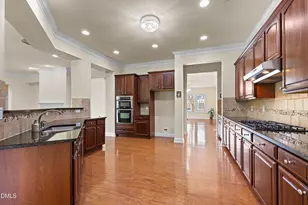 712 Pierside Dr, Cary, NC 27519 - Photo 19