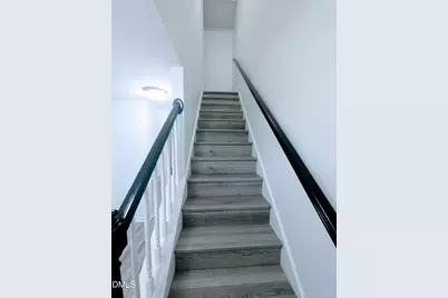 1005 Shades Place, Raleigh, NC 27601 - Photo 11