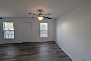 1005 Shades Pl, Raleigh, NC 27601 - Photo 9