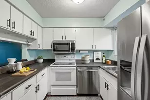 4271 Lake Ridge Dr, Raleigh, NC 27604 - Photo 15