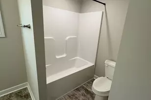 305 S Sycamore St, Fremont, NC 27830 - Photo 21