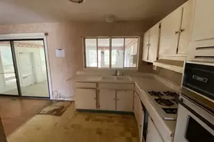 769 Newport Rd, Fayetteville, NC 28314 - Photo 17