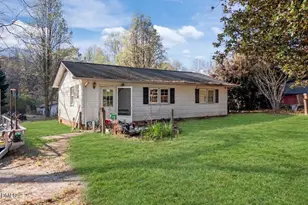 7540 Old Fairground Rd, Benson, NC 27504 - Photo 3