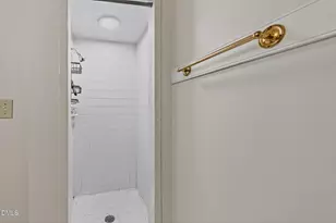 4131 Kaplan Dr, Raleigh, NC 27606 - Photo 27