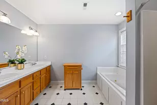 103 Bowers Ln, Cary, NC 27519 - Photo 23