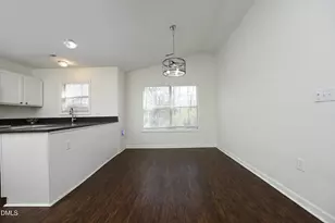 521 Renshaw Ct, Cary, NC 27518 - Photo 11