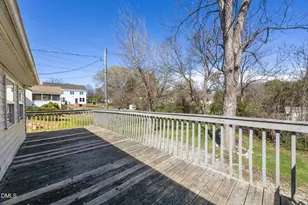 349 Harden St, Burlington, NC 27215 - Photo 27