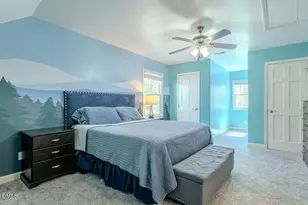 4000 Woodland Park Dr, Hillsborough, NC 27278 - Photo 33