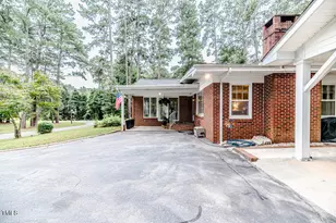 702 N Vance St, Sanford, NC 27330 - Photo 45